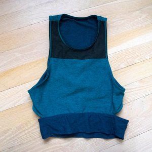 Outdoor Voices Color Block Green-Navy-Black Sports Bra and Leggings Set XS
